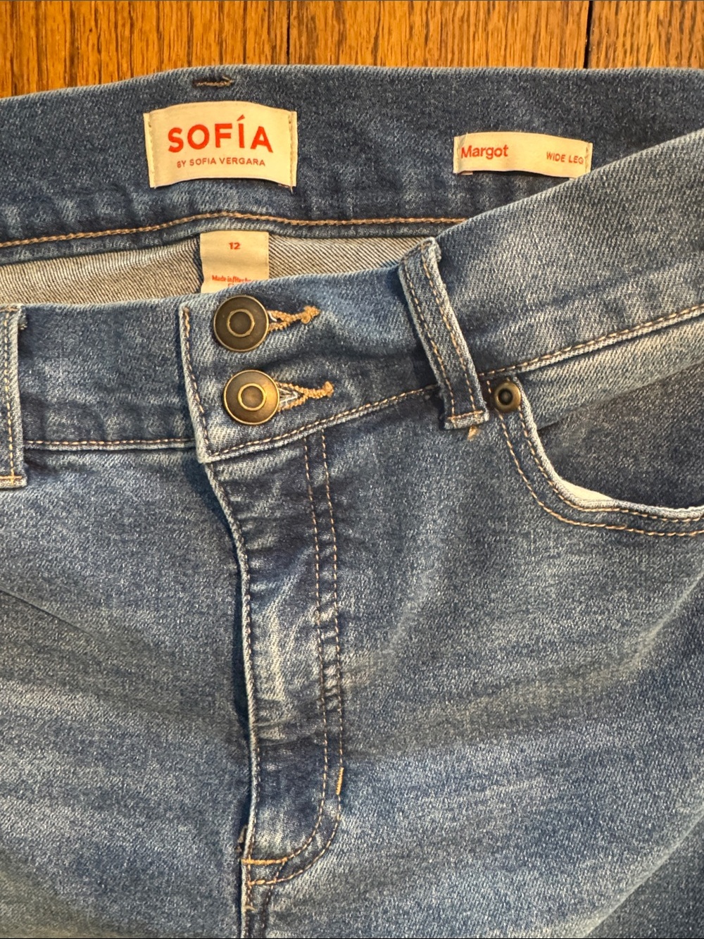 Sofia by Sofia Vergara Margot Wide Leg Jeans - Size 12 - Picture 2 of 3